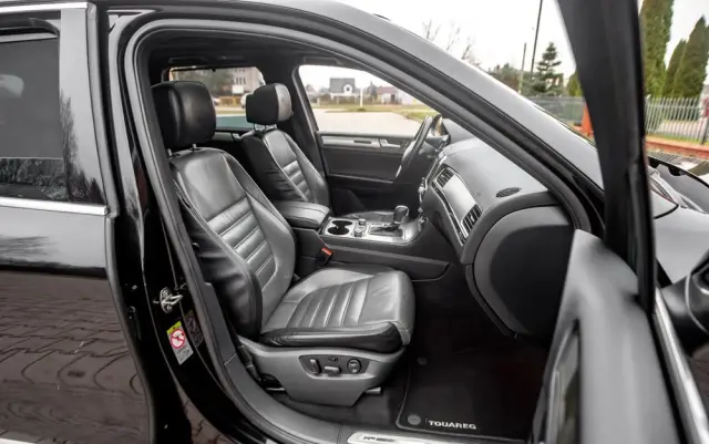 VOLKSWAGEN Touareg 3.0 V6 TDI BMT Perfectline R-Style