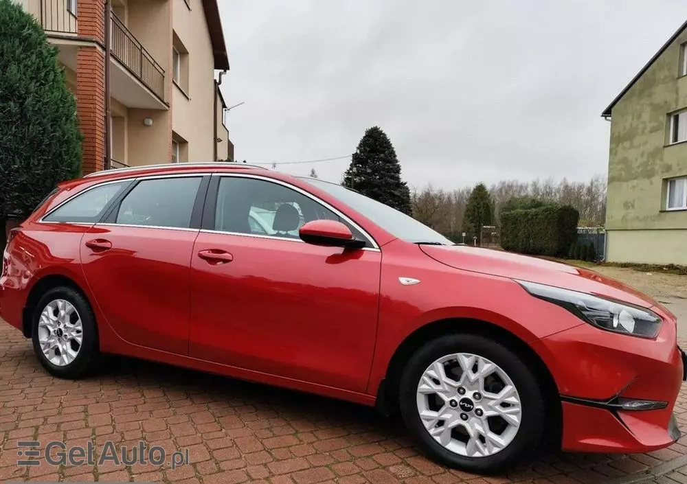 KIA Ceed 1.5 T-GDI M DCT
