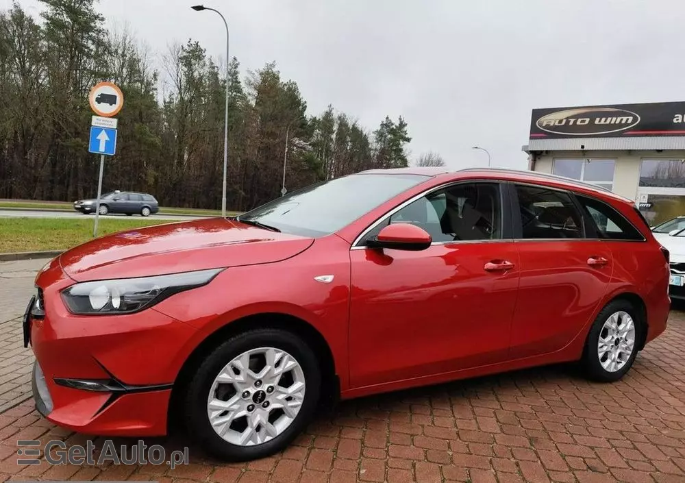 KIA Ceed 1.5 T-GDI M DCT