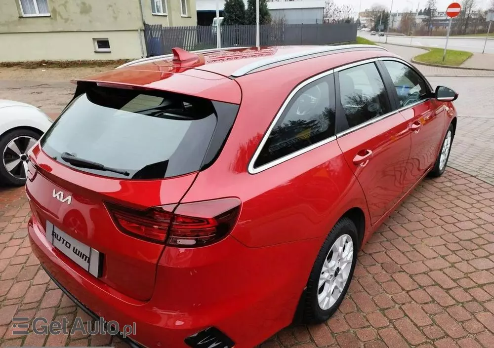 KIA Ceed 1.5 T-GDI M DCT