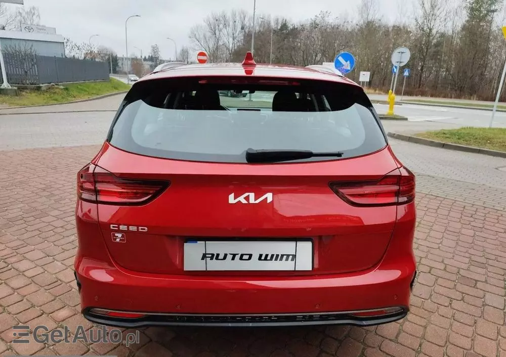KIA Ceed 1.5 T-GDI M DCT