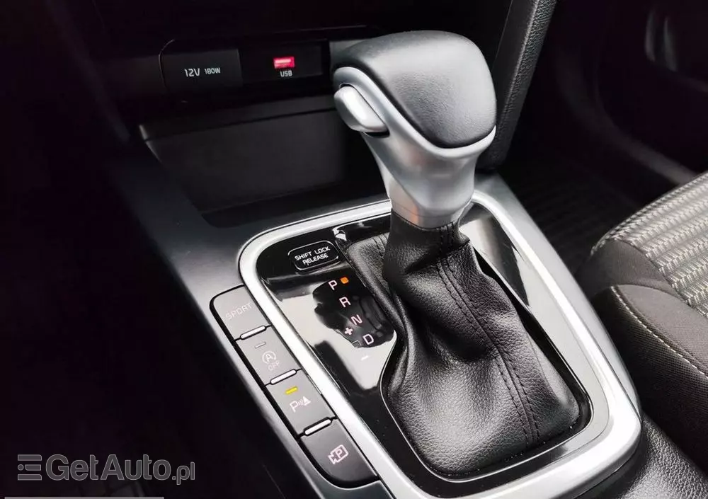 KIA Ceed 1.5 T-GDI M DCT