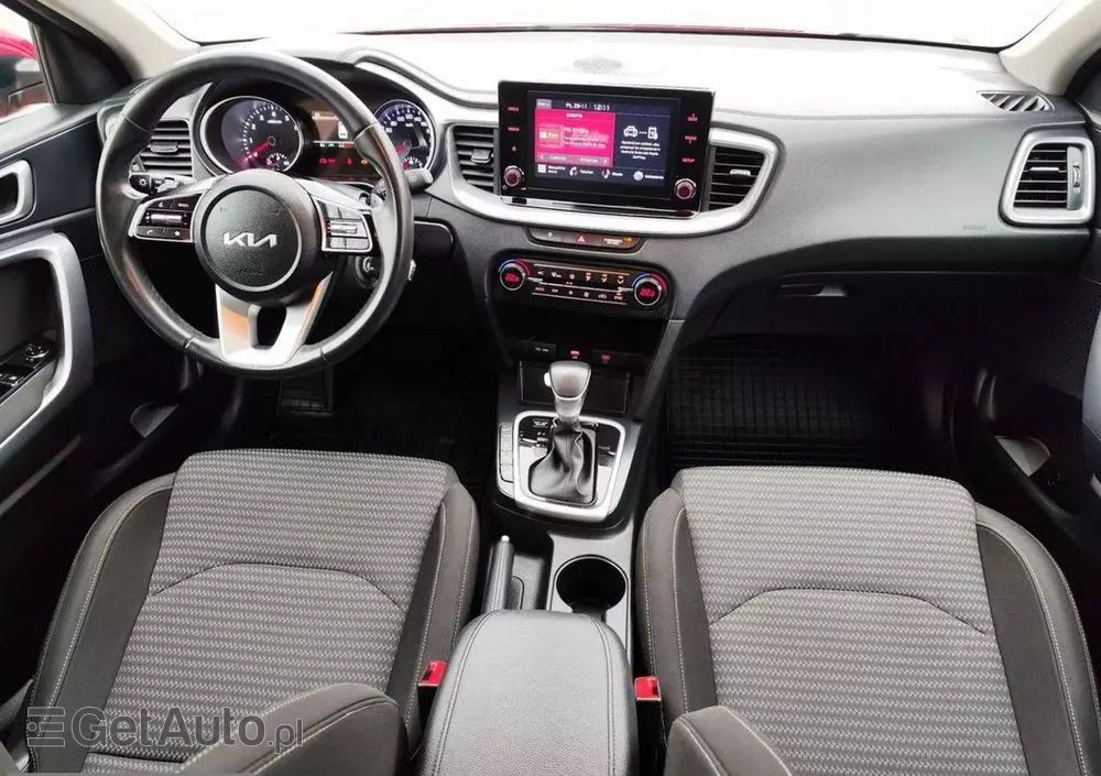 KIA Ceed 1.5 T-GDI M DCT