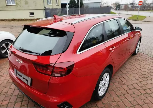KIA Ceed 1.5 T-GDI M DCT