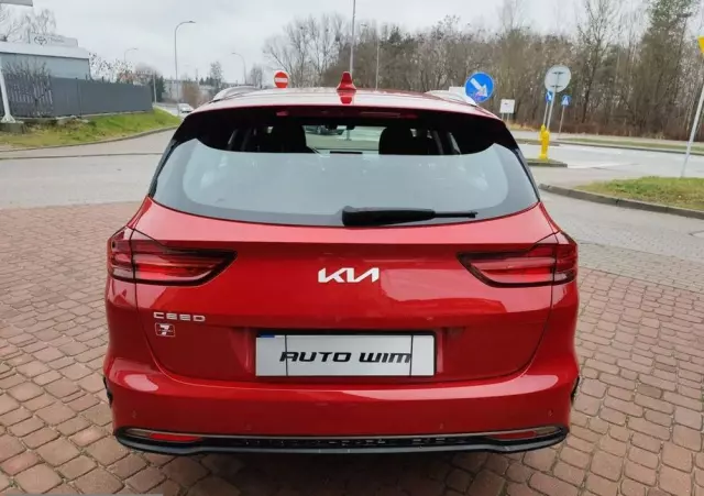 KIA Ceed 1.5 T-GDI M DCT