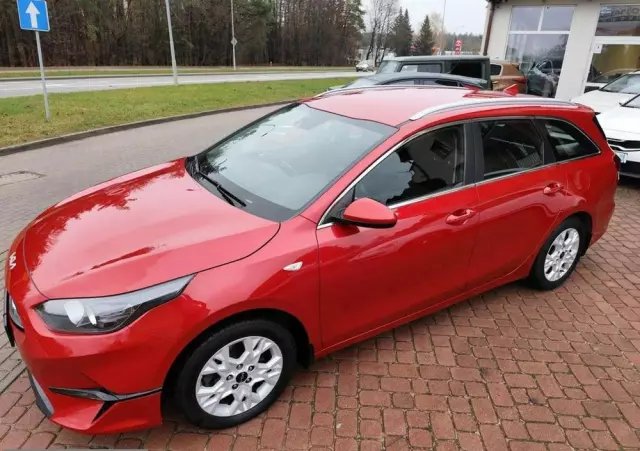 KIA Ceed 1.5 T-GDI M DCT