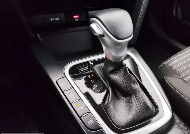 KIA Ceed 1.5 T-GDI M DCT