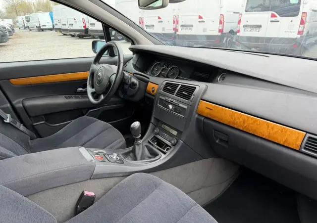 RENAULT Vel Satis 2.0 dCi FAP