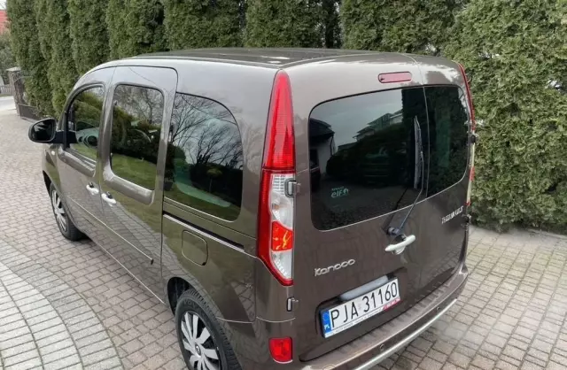 RENAULT Kangoo 