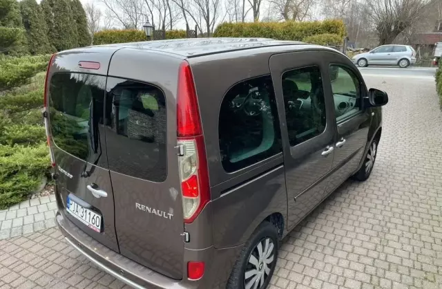 RENAULT Kangoo 
