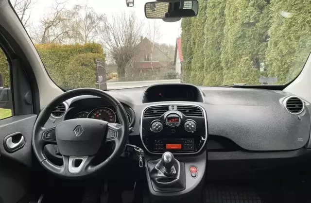 RENAULT Kangoo 