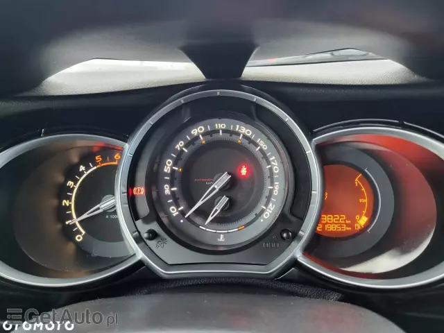 CITROËN DS3 1.6 e-HDi SoChic