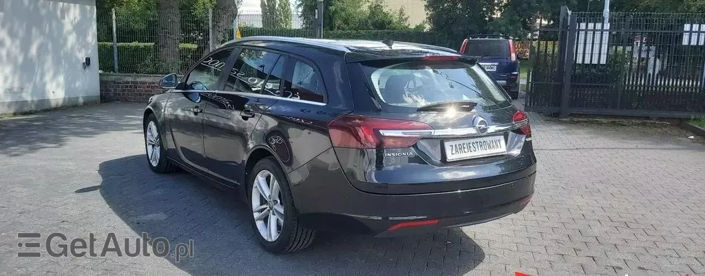 OPEL Insignia 