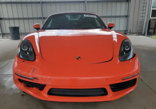 PORSCHE 718 Boxster PDK