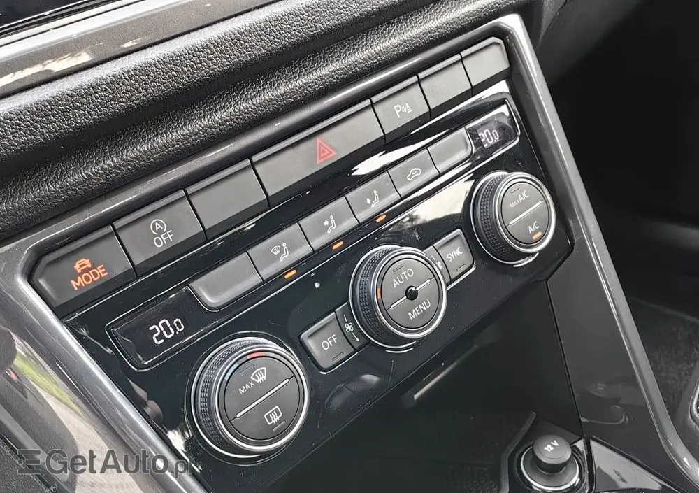 VOLKSWAGEN T-Roc 1.5 TSI OPF Style