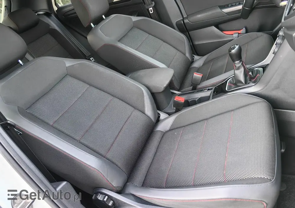 VOLKSWAGEN T-Roc 1.5 TSI OPF Style