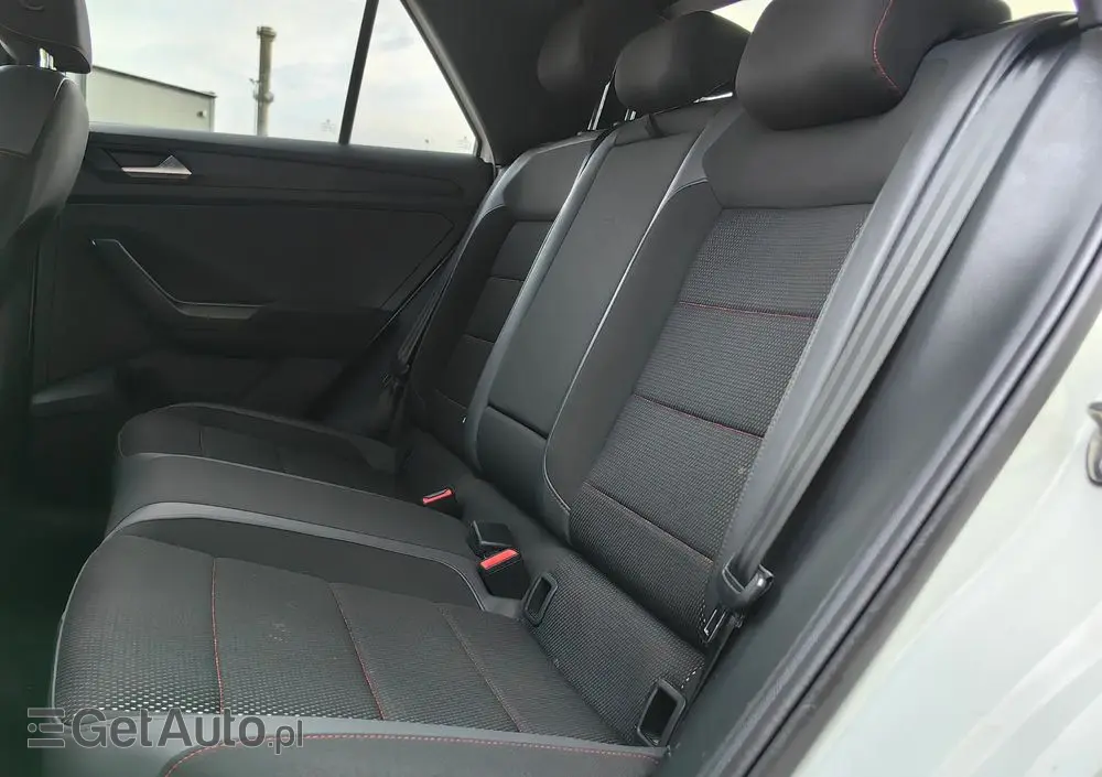 VOLKSWAGEN T-Roc 1.5 TSI OPF Style