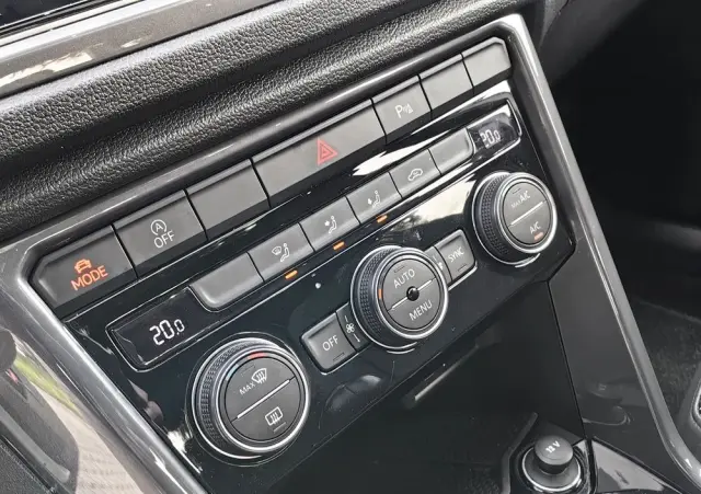 VOLKSWAGEN T-Roc 1.5 TSI OPF Style