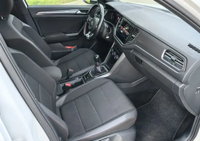 VOLKSWAGEN T-Roc 1.5 TSI OPF Style