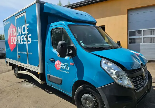 RENAULT MASTER  2.3 DCI  145kM KONTENER 