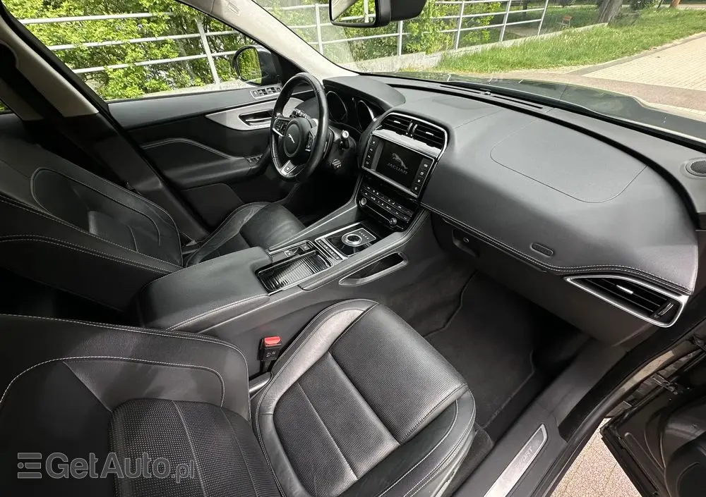 JAGUAR F-Pace D200 AWD R-Dynamic HSE 90th Anniversary Edition