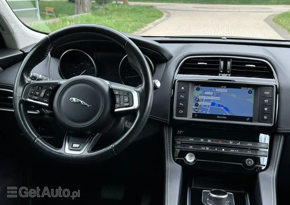 JAGUAR F-Pace D200 AWD R-Dynamic HSE 90th Anniversary Edition