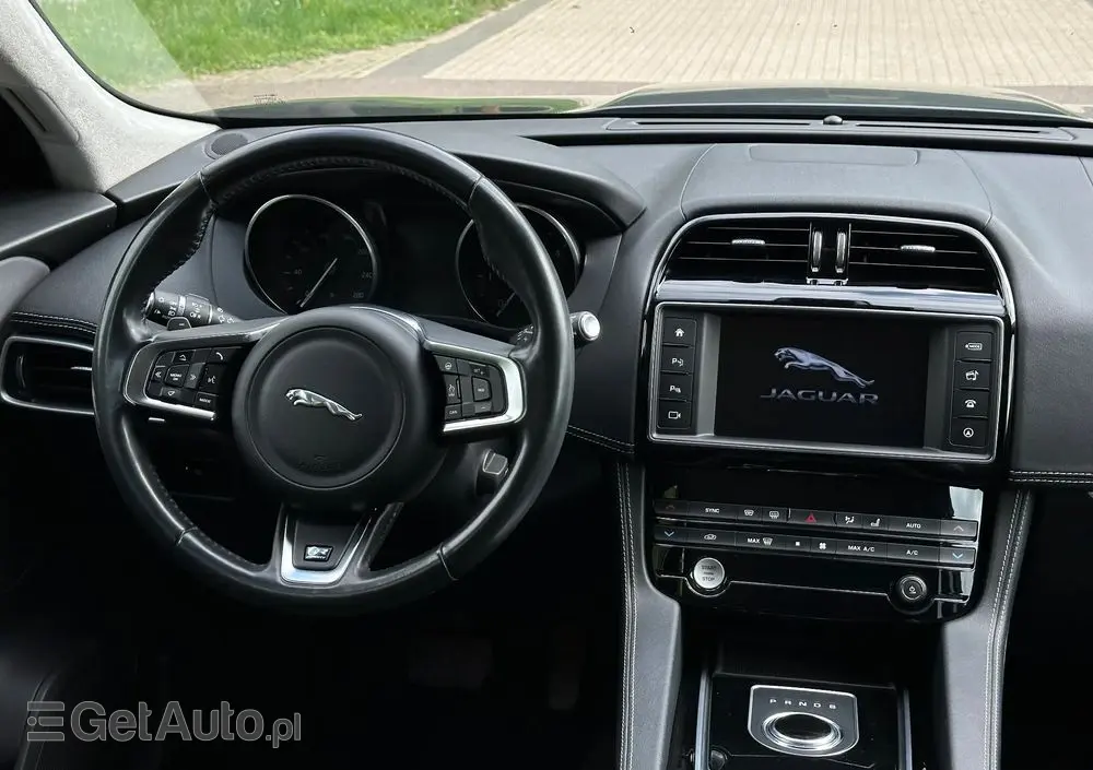 JAGUAR F-Pace D200 AWD R-Dynamic HSE 90th Anniversary Edition