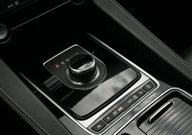 JAGUAR F-Pace D200 AWD R-Dynamic HSE 90th Anniversary Edition