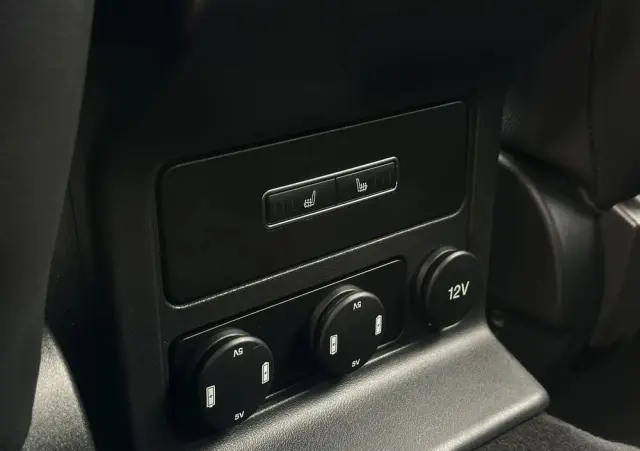 JAGUAR F-Pace D200 AWD R-Dynamic HSE 90th Anniversary Edition