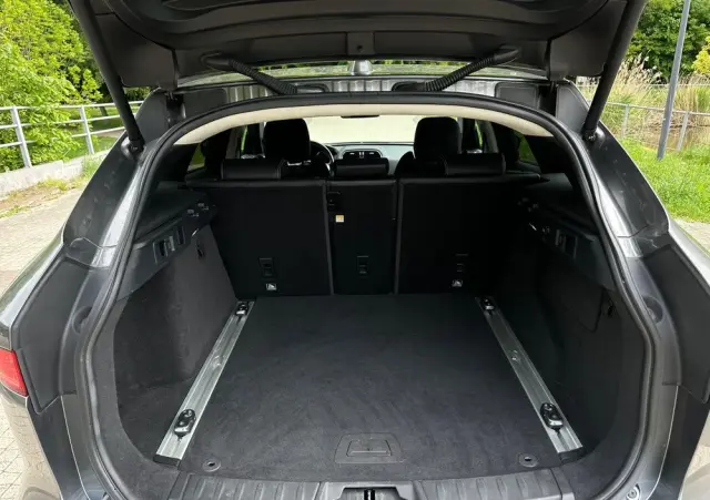 JAGUAR F-Pace D200 AWD R-Dynamic HSE 90th Anniversary Edition