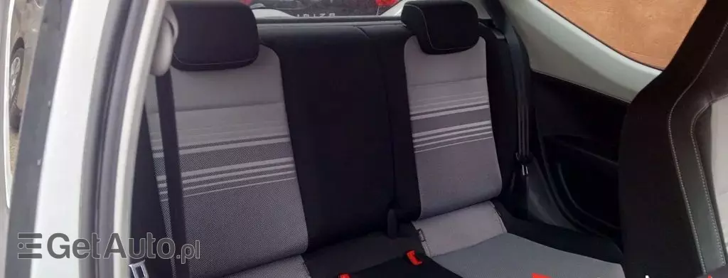 VOLKSWAGEN Up! 1.0 (75 KM)