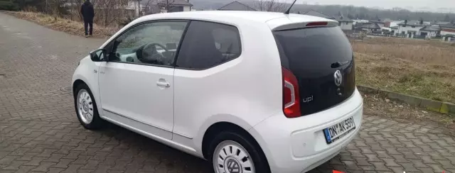 VOLKSWAGEN Up! 1.0 (75 KM)