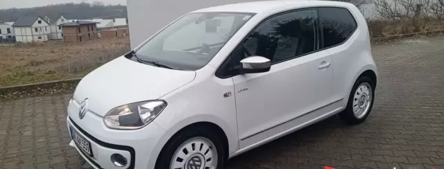 VOLKSWAGEN Up! 1.0 (75 KM)