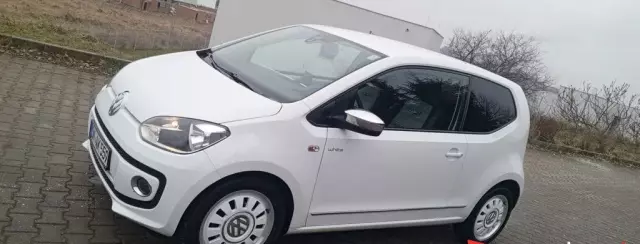 VOLKSWAGEN Up! 1.0 (75 KM)
