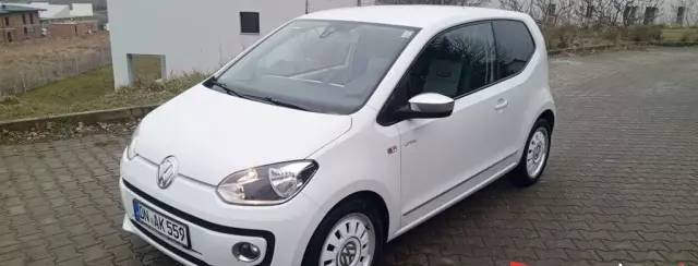 VOLKSWAGEN Up! 1.0 (75 KM)