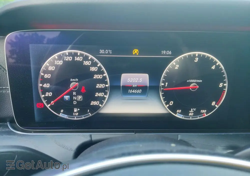 MERCEDES-BENZ Klasa E 220 d 4-Matic 9G-TRONIC