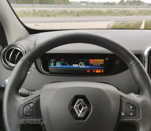 RENAULT Zoe 