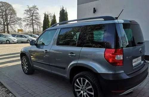 SKODA Yeti 