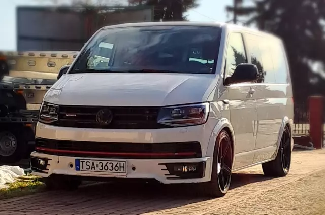 VOLKSWAGEN Multivan Multivan