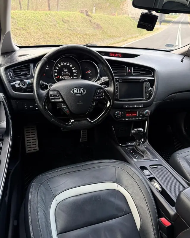 KIA Ceed 1.6 GDI XL DCT