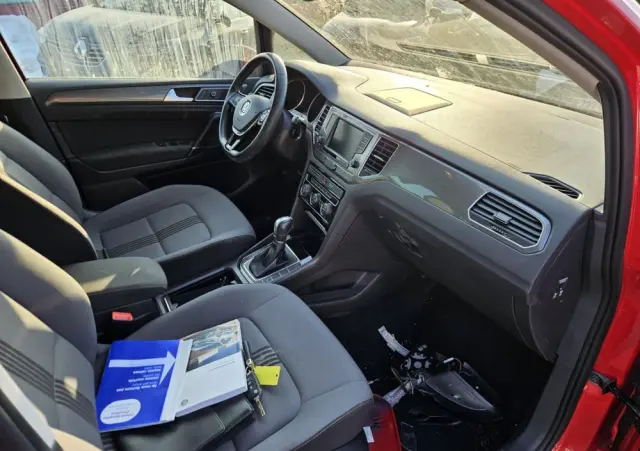 VOLKSWAGEN Golf Sportsvan 1.4 TSI BlueMotion Technology DSG Allstar