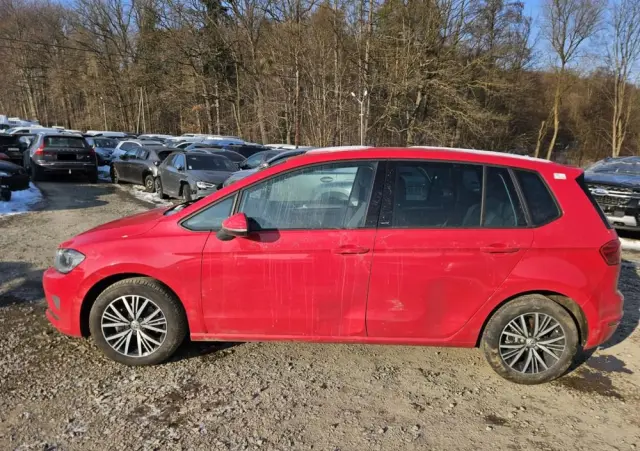 VOLKSWAGEN Golf Sportsvan 1.4 TSI BlueMotion Technology DSG Allstar