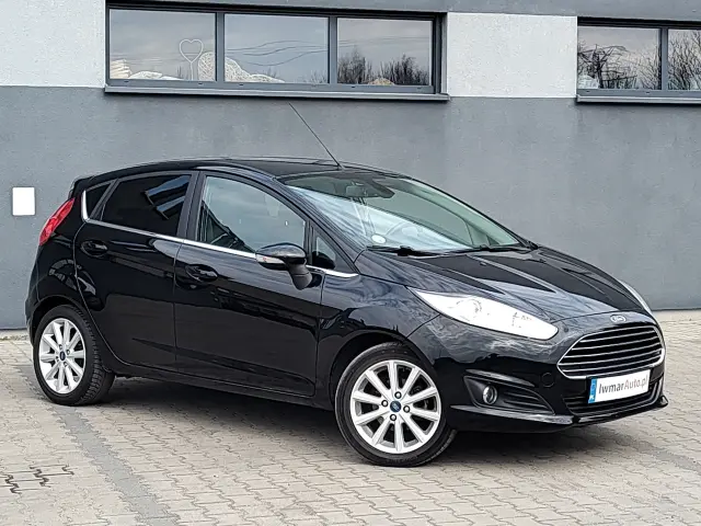 FORD Fiesta Titanium