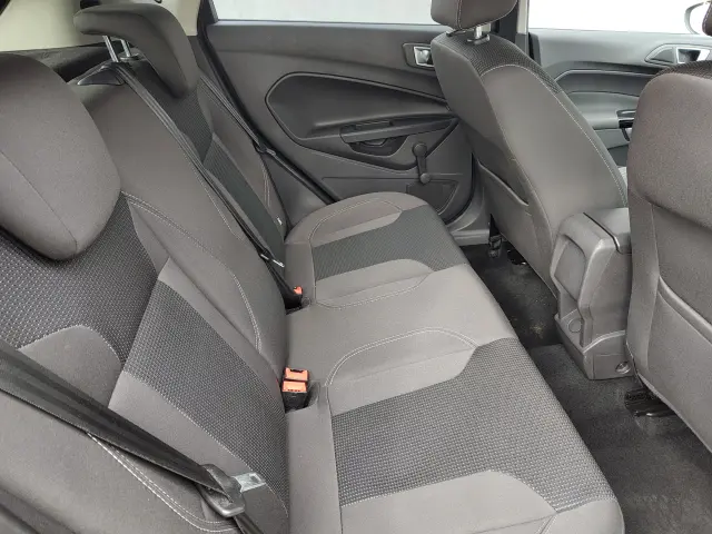 FORD Fiesta Titanium