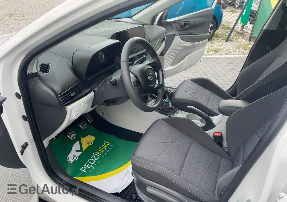 HYUNDAI Bayon 1.0 T-GDI 48V-Hybrid Intro