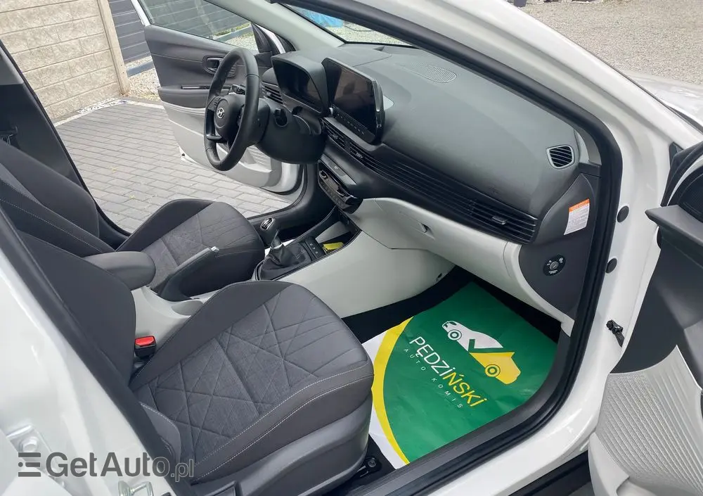 HYUNDAI Bayon 1.0 T-GDI 48V-Hybrid Intro