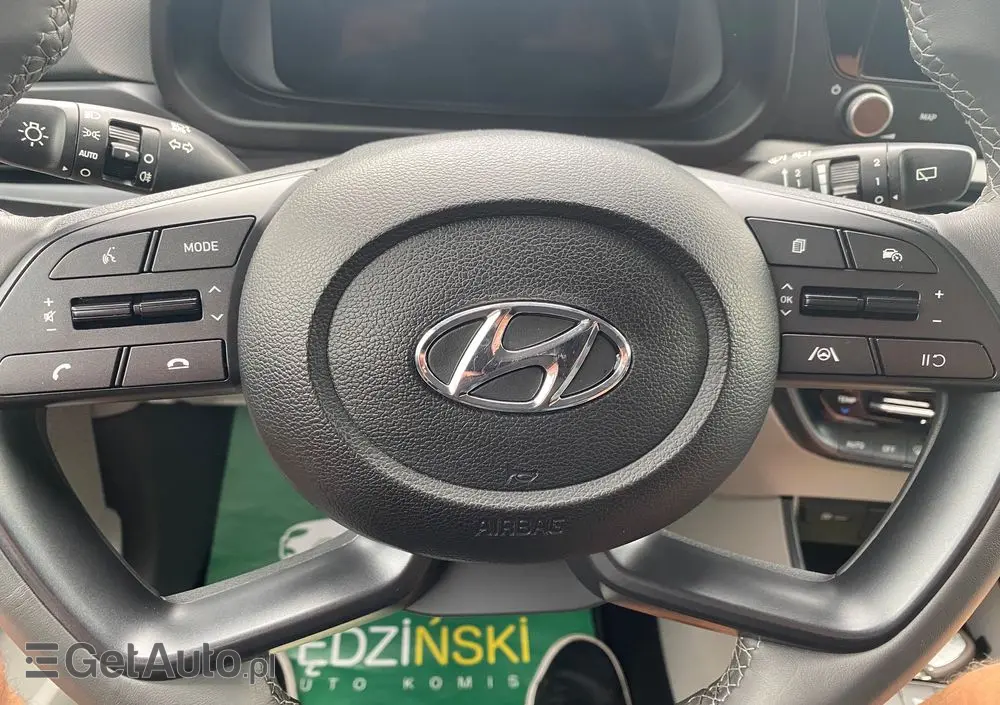 HYUNDAI Bayon 1.0 T-GDI 48V-Hybrid Intro