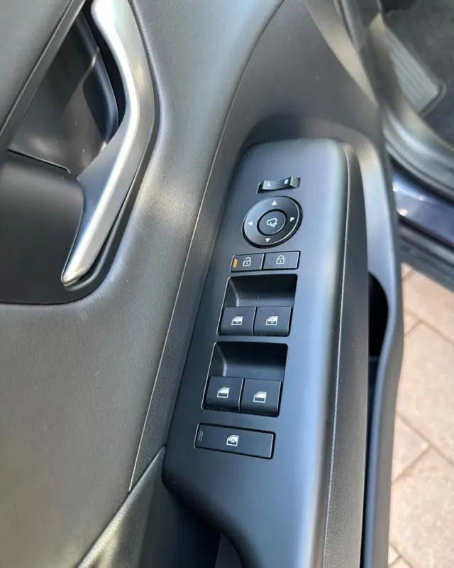 HYUNDAI Kona 1.6 GDI Hybrid Platinum DCT