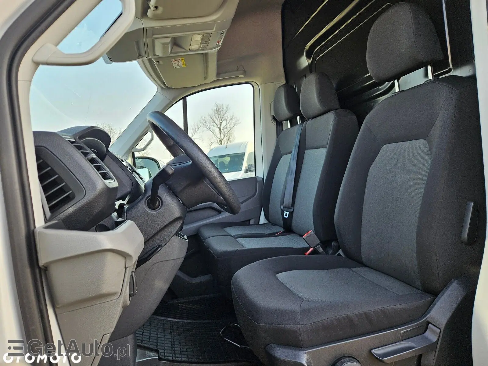 VOLKSWAGEN Crafter L