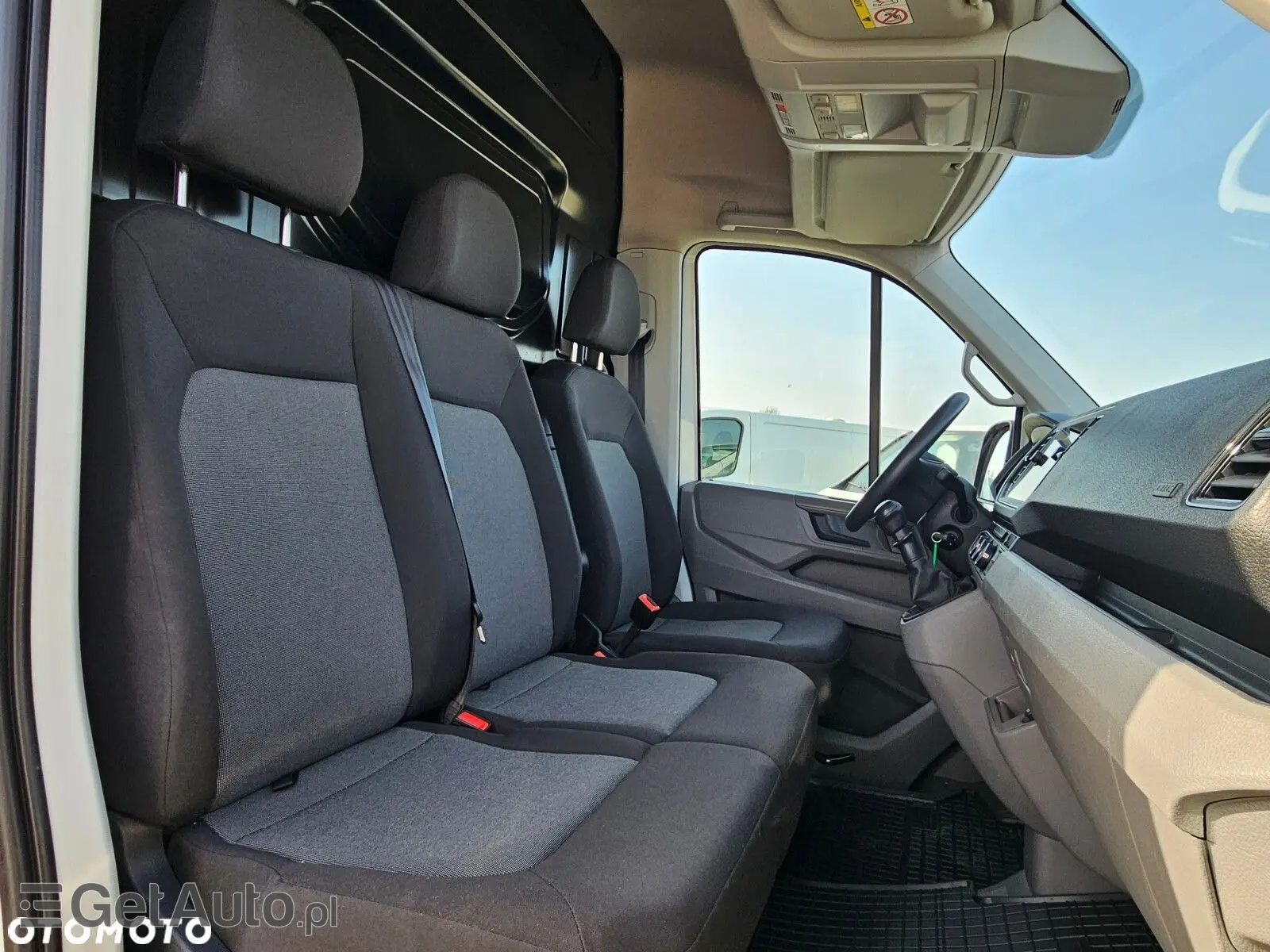 VOLKSWAGEN Crafter L